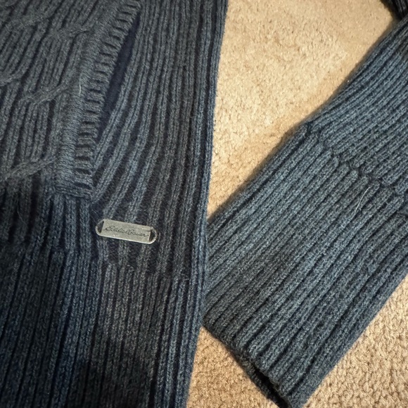 ⭐️ Eddie Bauer Women’s zip up cardinal size medium - Picture 2 of 5